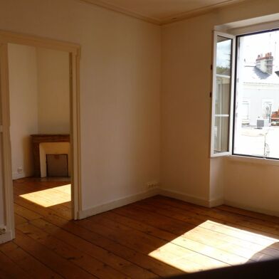 Appartement 3 pièces 940 €