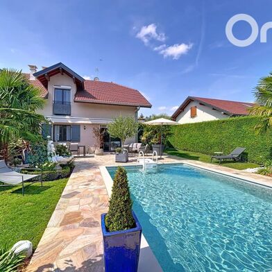 Maison 5 pièces 740000 €