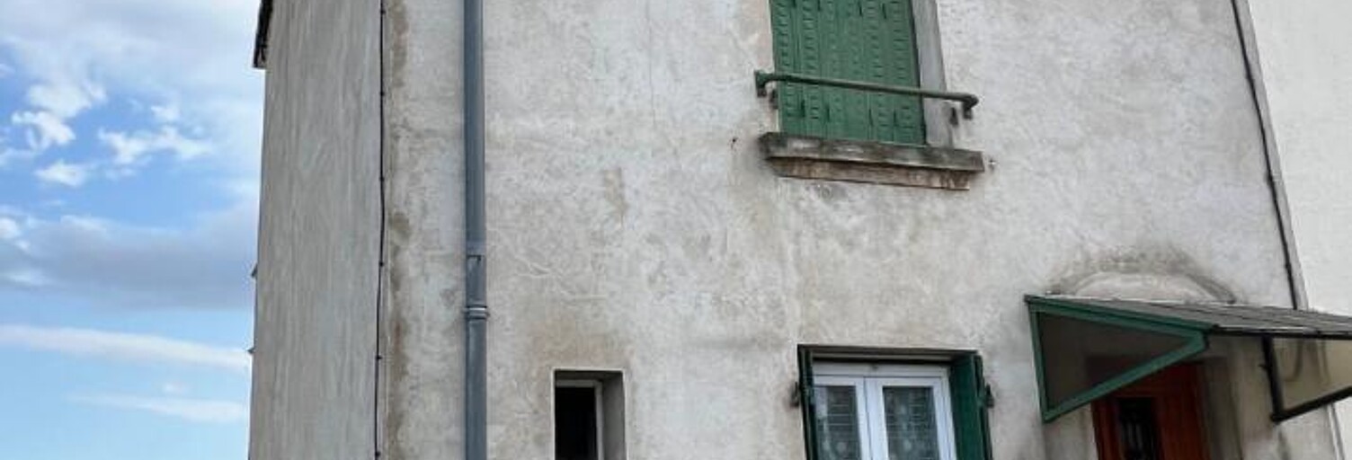 Maison 6 Pièces 102 m² à vendre à Saint-Rémy-sur-Durolle (63550)