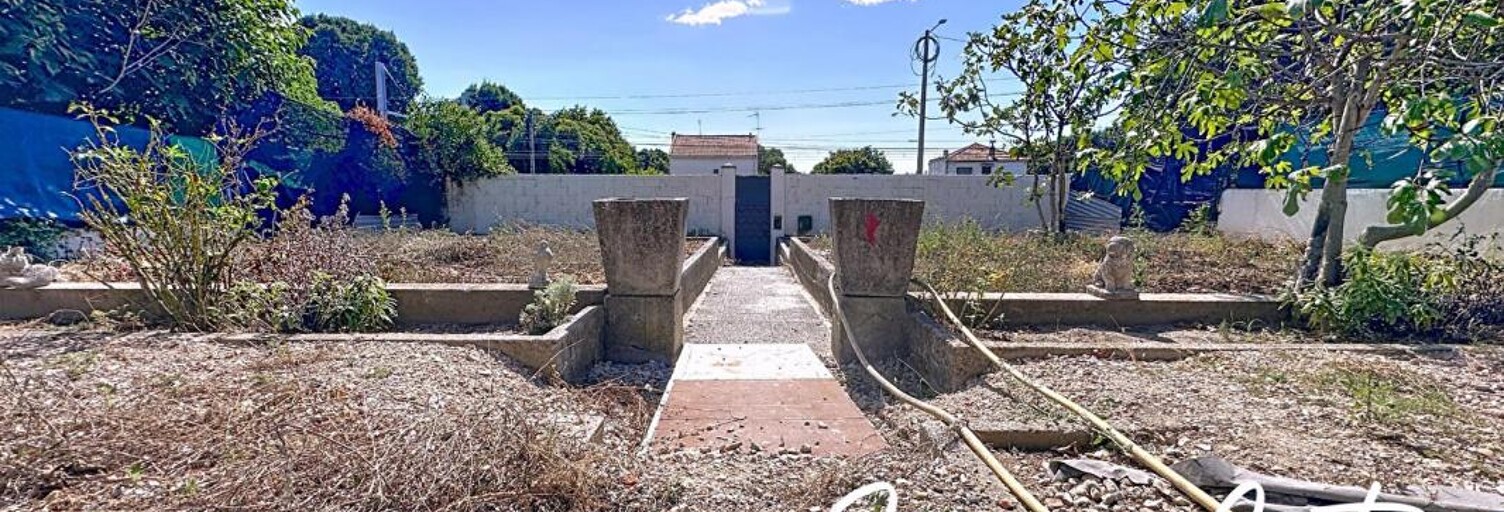 Terrain  230 m² à vendre à Nîmes (30900)