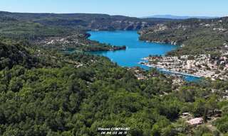 Maison 10 Pièces 210 m² à vendre à Esparron-de-Verdon (04800)