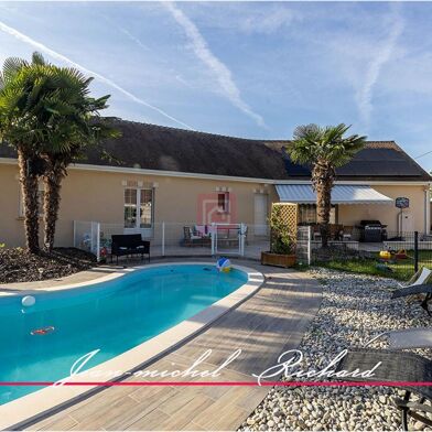 Maison 6 pièces 270900 €