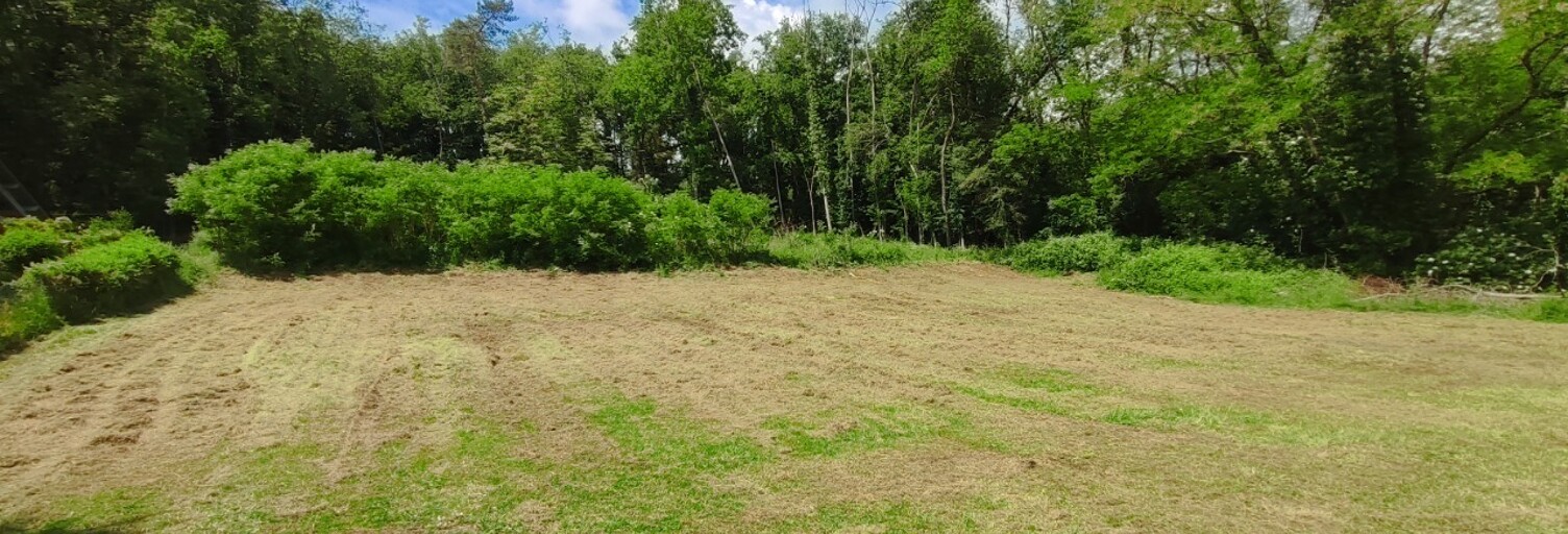 Terrain  2538 m² à vendre à Mauzac-et-Grand-Castang (24150)