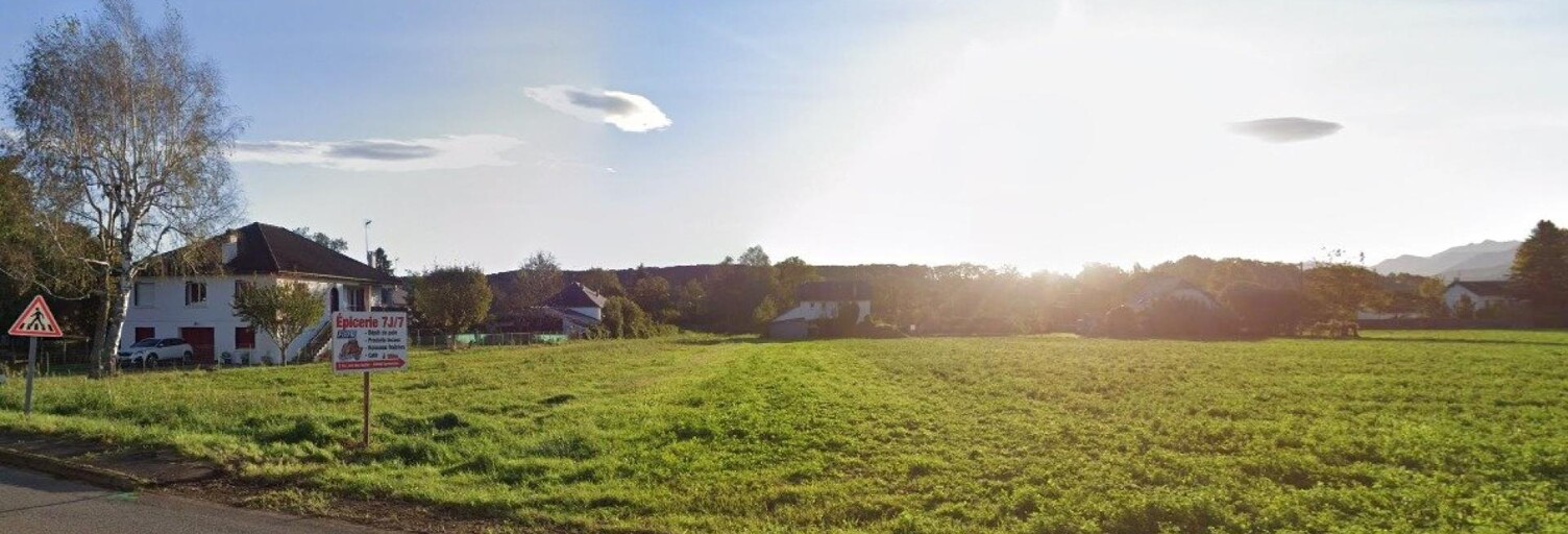 Terrain  800 m² à vendre à Gurmençon (64400)