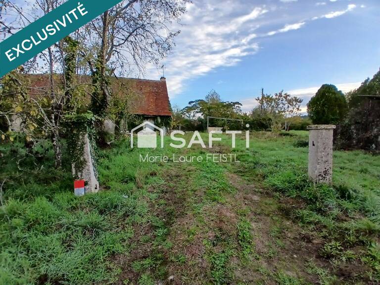 Corps de ferme, hangar de 170 m² et terrain de 5 975 m². — photo 1