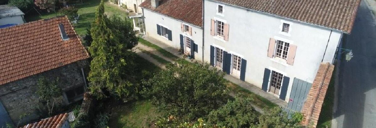 Maison 11 Pièces 315 m² à vendre à Villefagnan (16240)