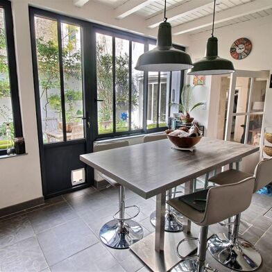 Maison 4 pièces 592000 €