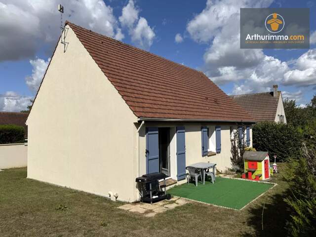 Maison de plain pied avec 3 chambres LE MEUX — photo du bien