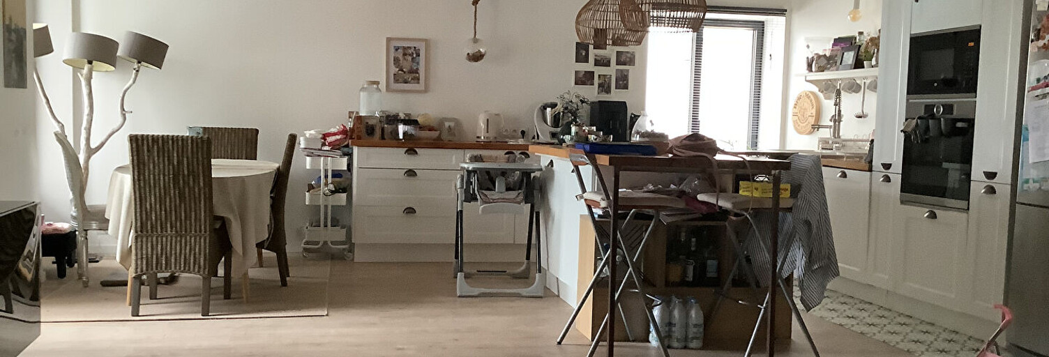 Maison 8 Pièces 162 m² à vendre à Thairé (17290)