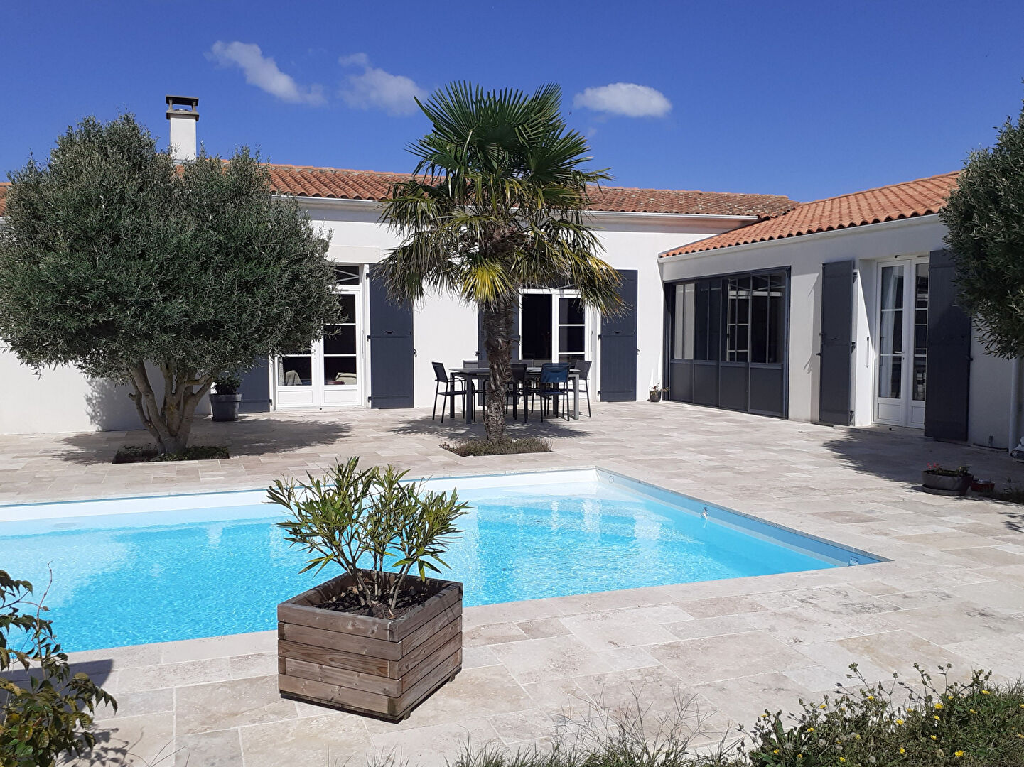 Villa / Maison  T8 à vendre Saint-Pierre-d'Oléron 17310
