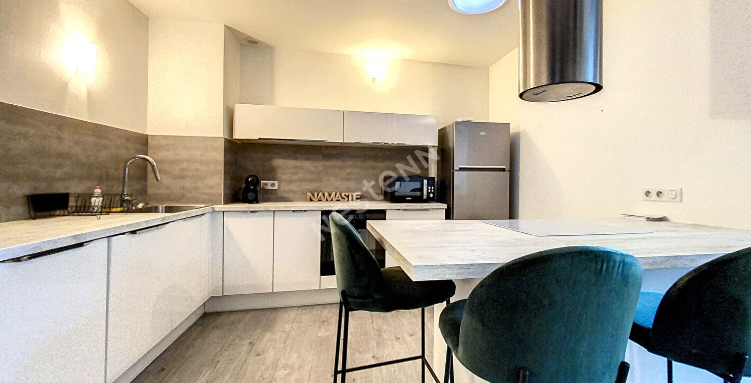 Charmant appartement T3 de 70 m² Montauban place nationale — photo 1