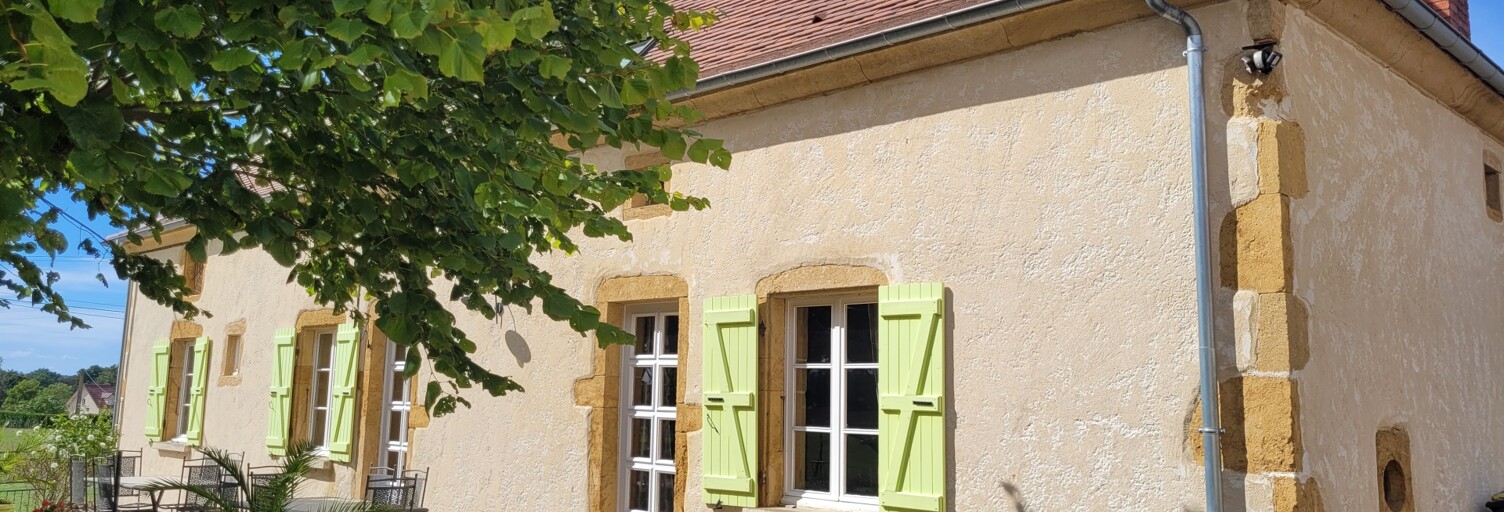 Maison 6 Pièces 183 m² à vendre à L'Hôpital-le-Mercier (71600)