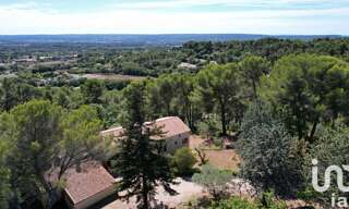 Maison 8 Pièces 200 m² à vendre à Aix-en-Provence (13090)