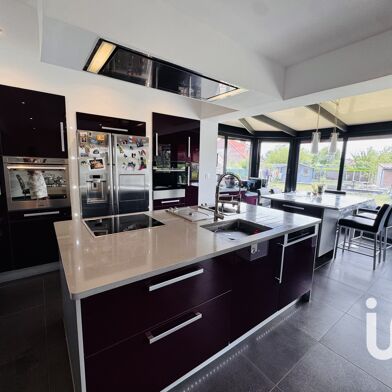 Maison 7 pièces 299000 €