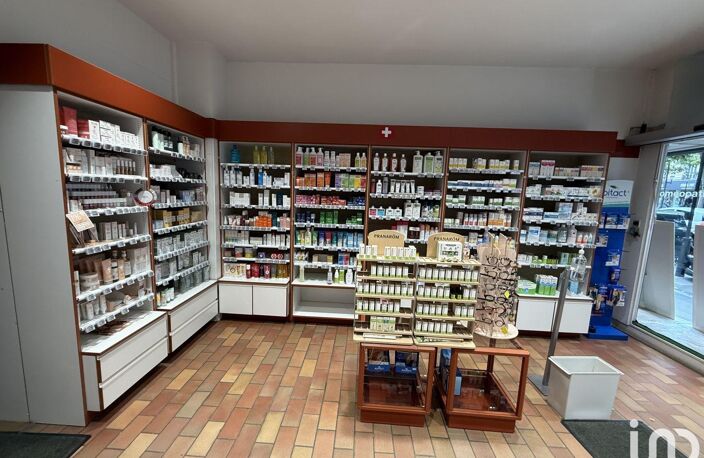 Vente Boutique/Local commercial 100 m&sup2; — photo 4