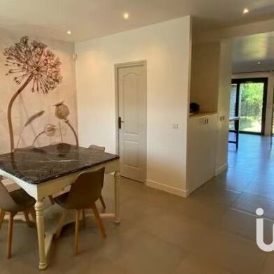 Maison 5 pièces 465000 €