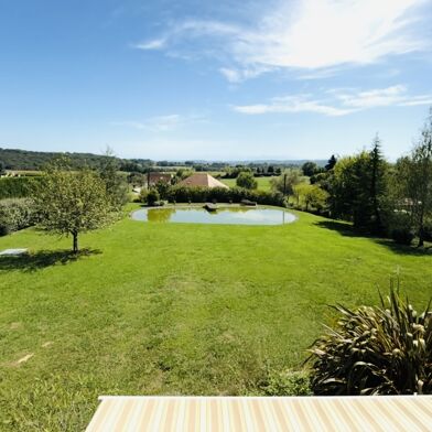 Maison 9 pièces 620000 €