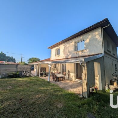 Maison 7 pièces 395300 €