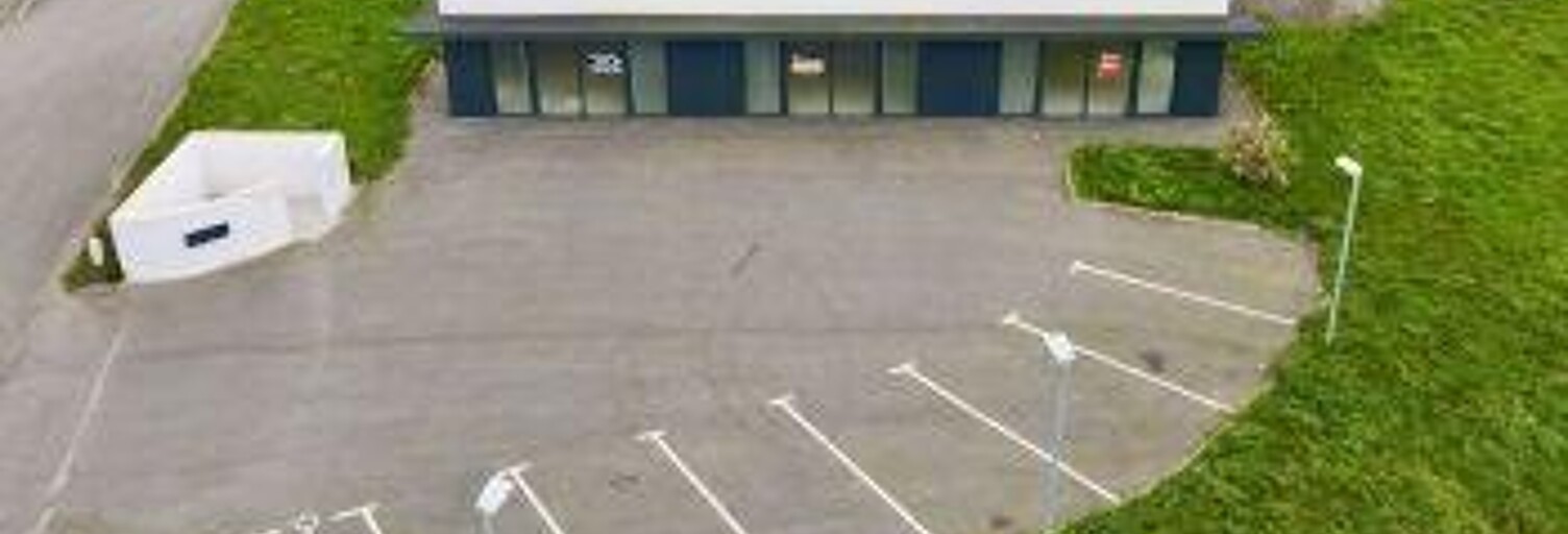 Commerce  100 m² à vendre à Uzel (22460)