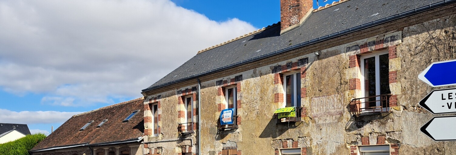 Maison 11 Pièces 243 m² à vendre à La Bazoche-Gouet (28330)