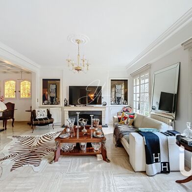 Maison 8 pièces 1350000 €