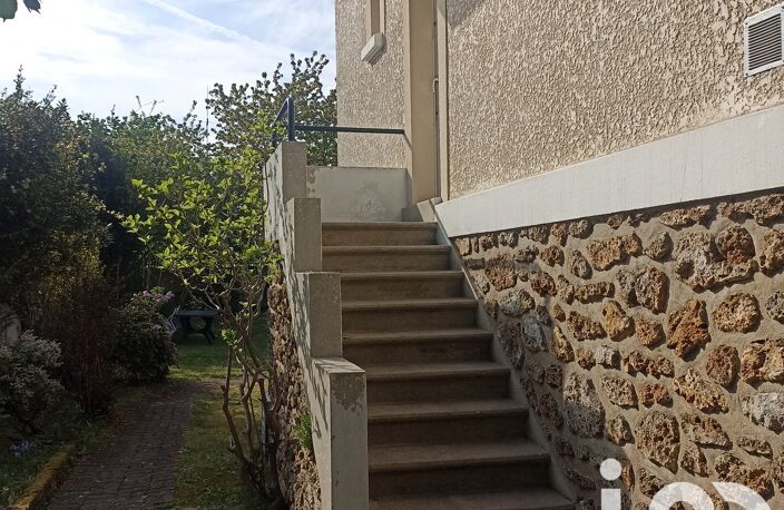 Vente Maison/villa 5 pièces — photo 2
