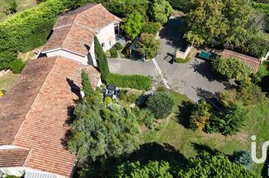 Maison 10 pièces 1236000 €