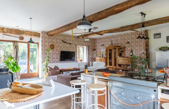 Maison en pierre de 8 pièces principales — photo 3