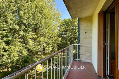 Appartement 4 pièces 176000 €