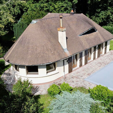 Maison 7 pièces 299000 €