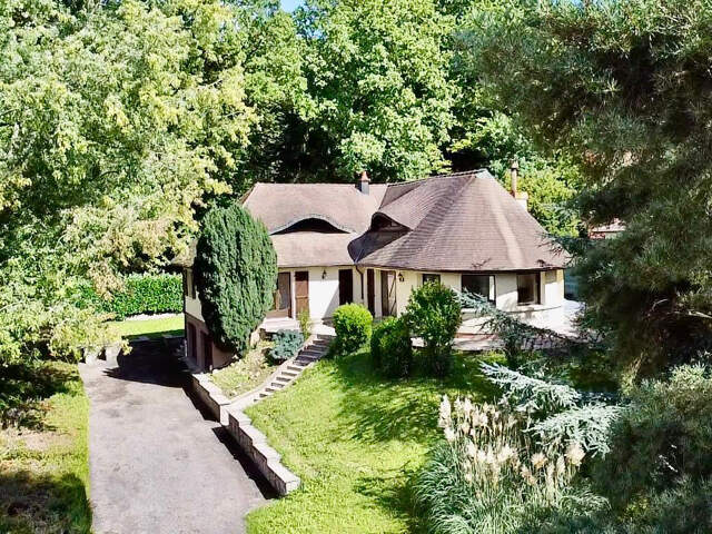 Vente superbe villa, 7 pièces, 188 m2, sur terrain de 16,70 — photo du bien