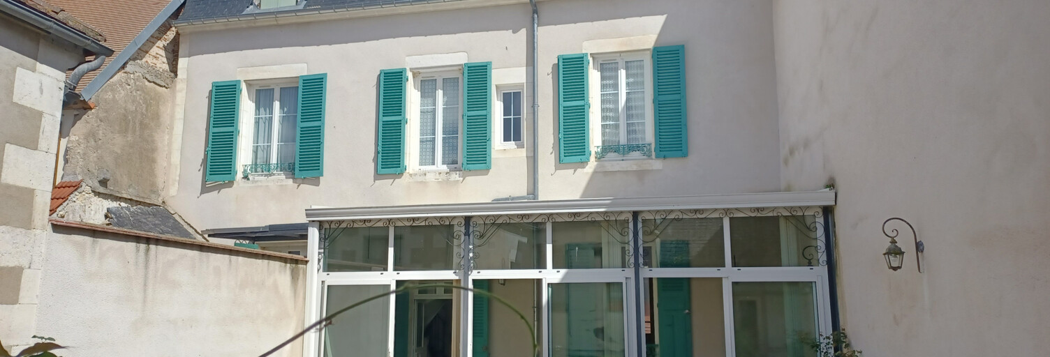 Maison 8 Pièces 236 m² à vendre à La Charité-sur-Loire (58400)