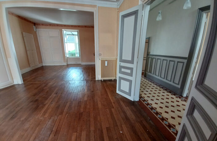 Maison de caractère de 1829, 8 pièces, centre historique de — photo 5