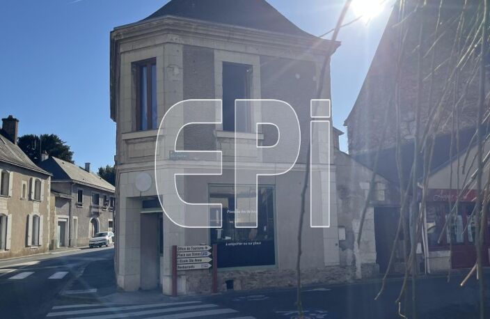 LE1042 Montreuil Bellay, Proche Château, Centre Historique, Imm — photo 2