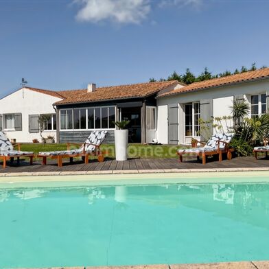 Maison 6 pièces 848000 €