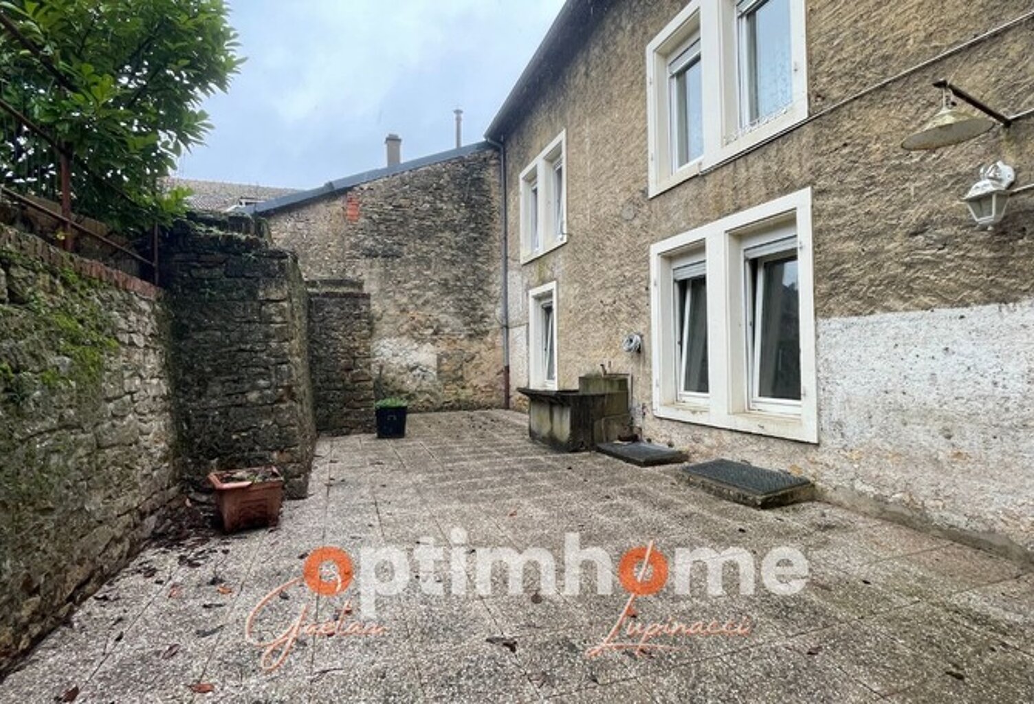Grande maison familiale comprenant deux logements indépendants & fort potentiel d’évolution – Rombas — photo 1