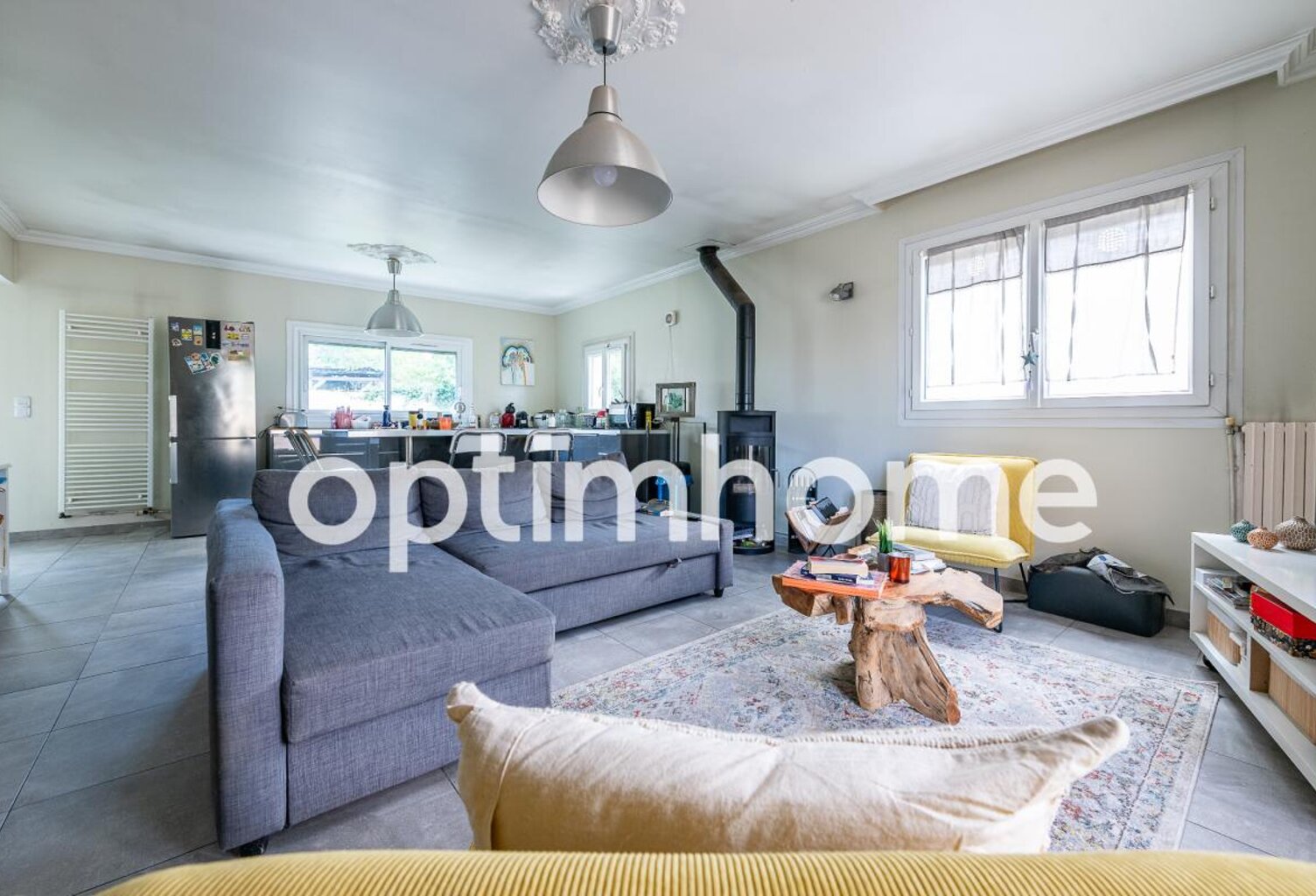 Maison des années 30 et sa dépendance aménagée  à vendre  - VENEUX LES SABLONS (77) — photo 1
