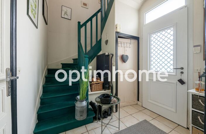 Maison des années 30 et sa dépendance aménagée  à vendre  - VENEUX LES SABLONS (77) — photo 4