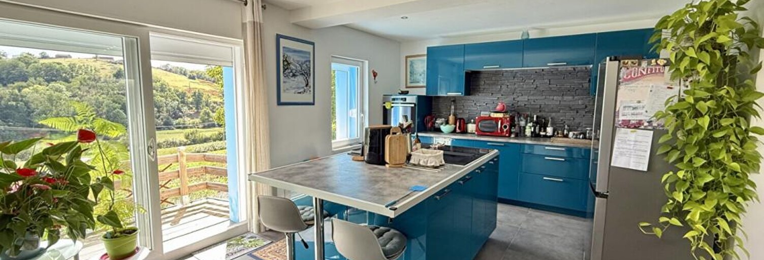 Maison 5 Pièces 107 m² à vendre à Saint-Pierre-Laval (42620)