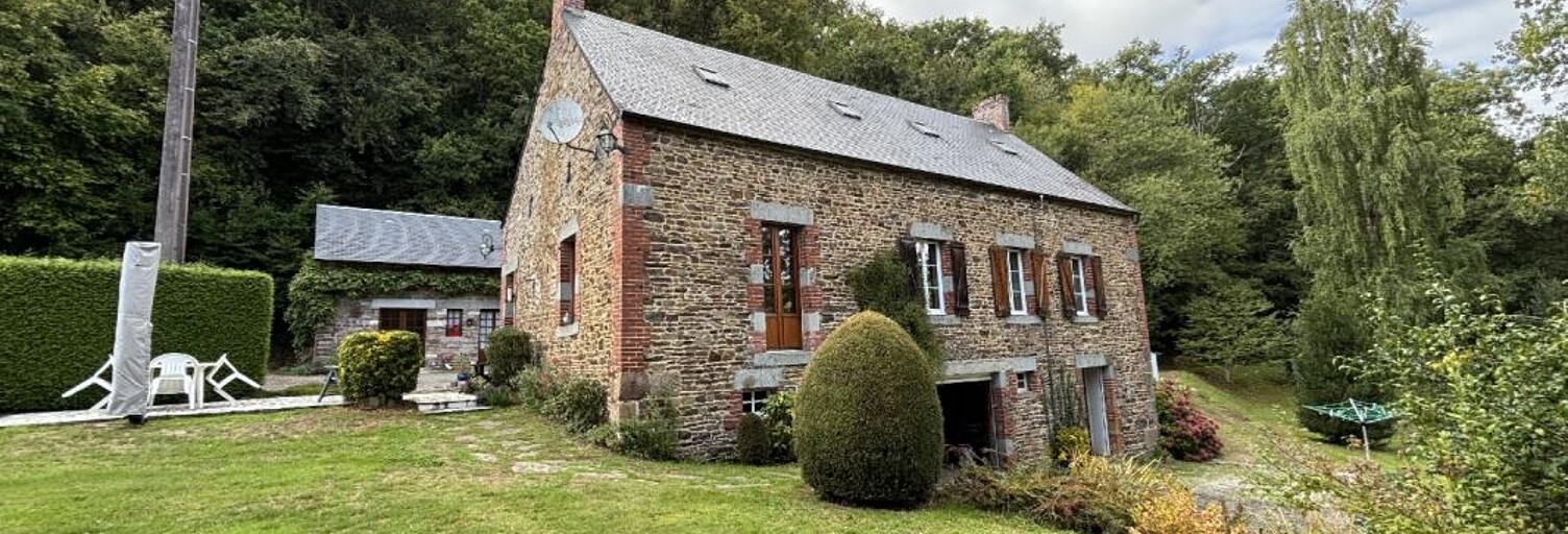 Maison 5 Pièces 103 m² à vendre à Athis-Val-de-Rouvre (61430)