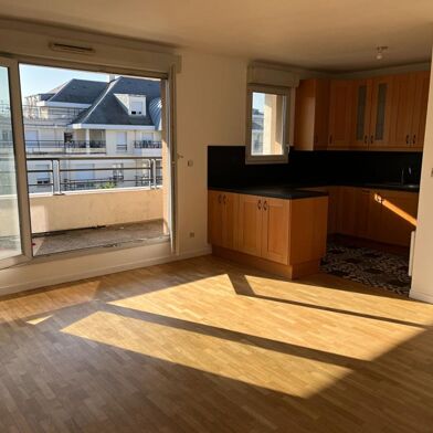 Appartement 3 pièces 253000 €