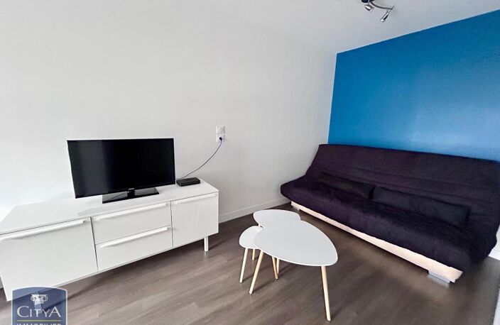 Location appartement 1 pièce 26 m² à Tours (37000) — photo 2