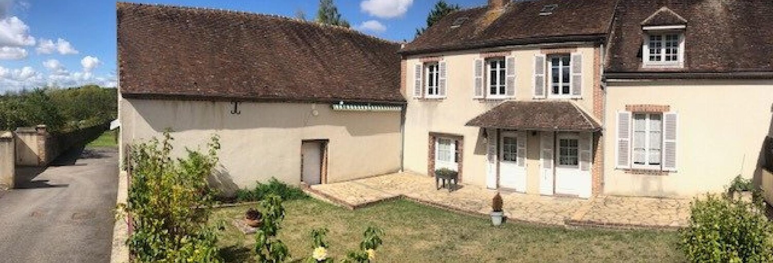 Maison 5 Pièces 106 m² à vendre à Charencey (61190)