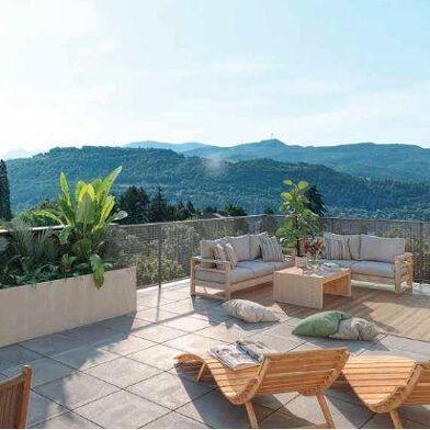 Appartement 3 pièces 270500 €