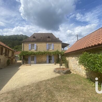 Maison 7 pièces 299000 €