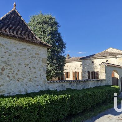 Maison 9 pièces 679900 €