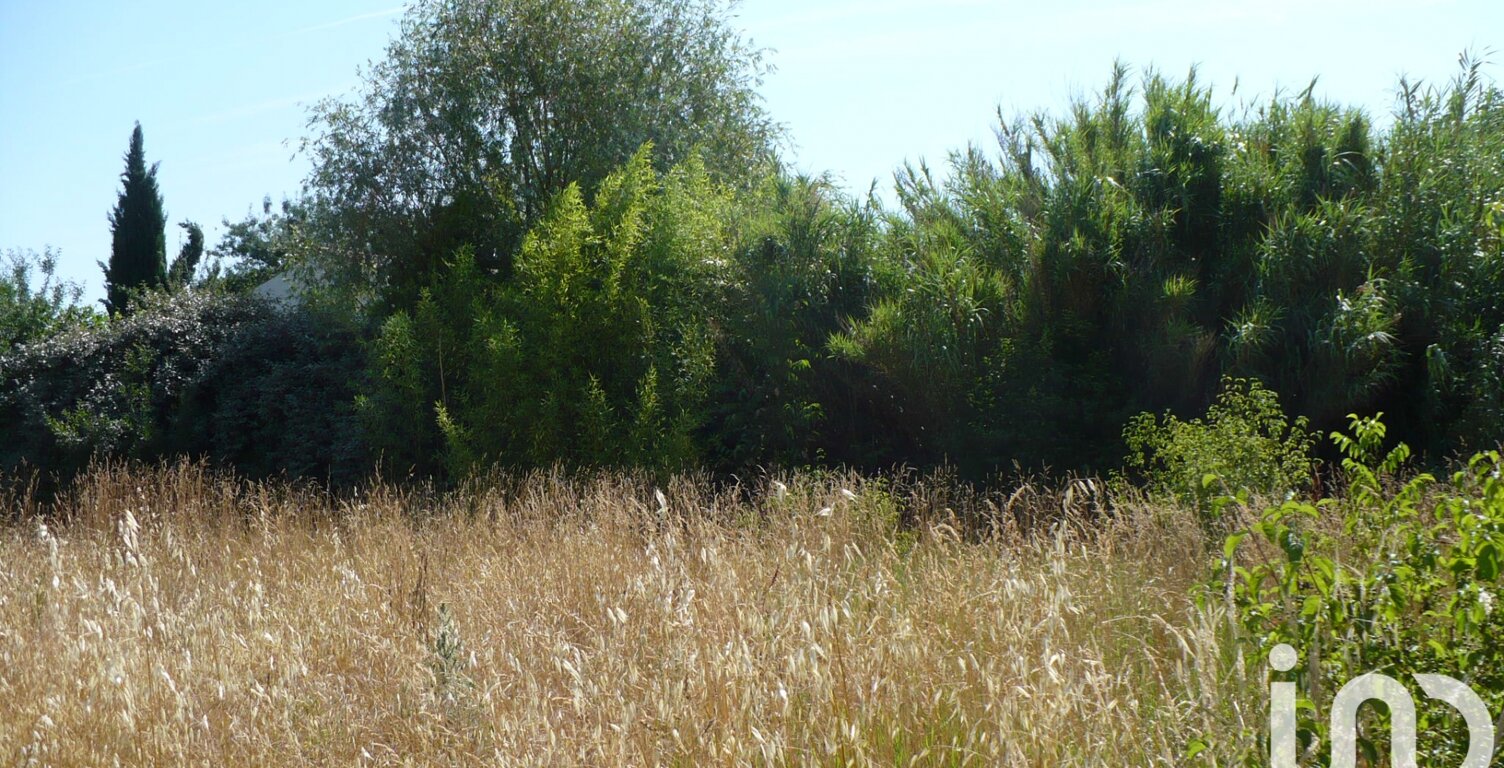 Vente Terrain à bâtir 2 300 m&sup2; — photo 1