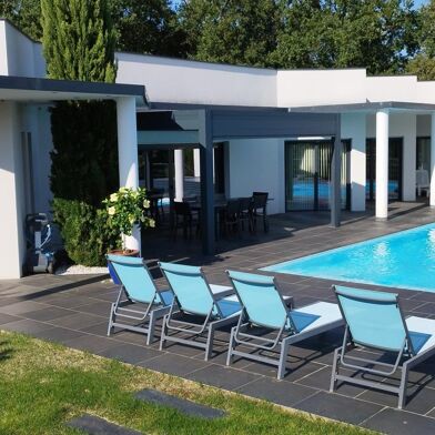 Maison 6 pièces 749000 €