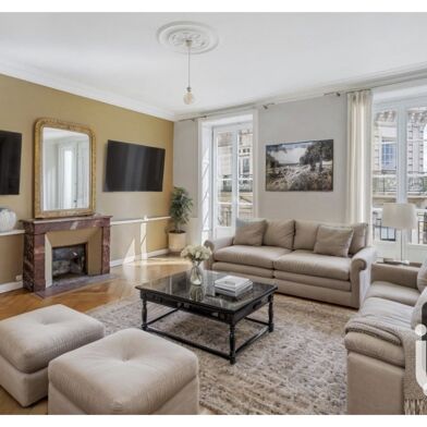 Appartement 5 pièces 532000 €