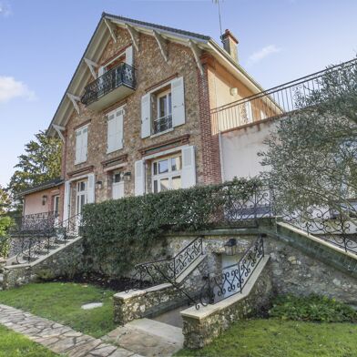 Maison 18 pièces 1500000 €
